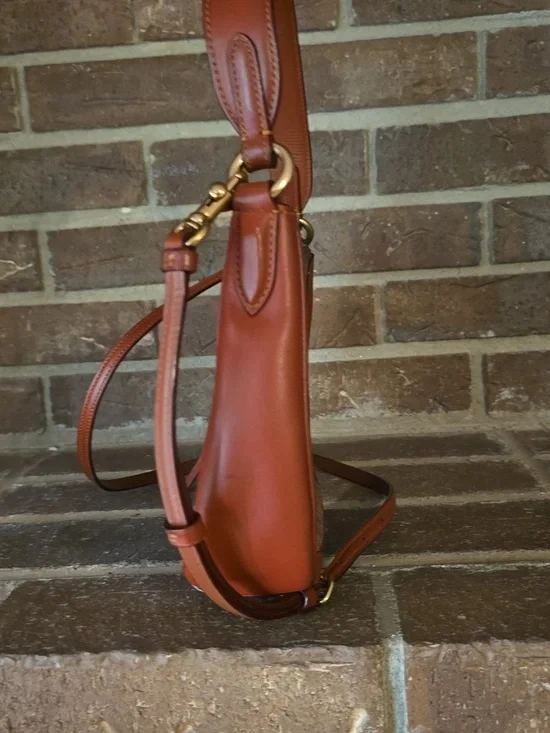 COACH Sutton Crossbody in Signature Canvas TAN - Picture 3 of 11